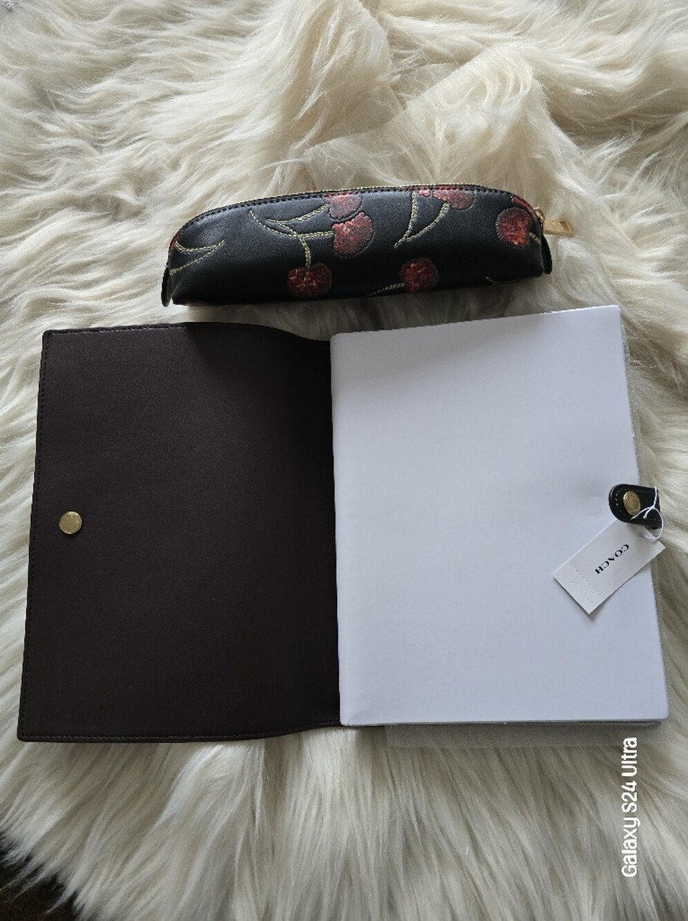 Coach Black Cherry Embroidered Leather Notebook Cover & Zip Pouch - Picture 2 of 4